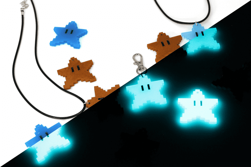 Retro Pixel Star Keychain Collection PNG