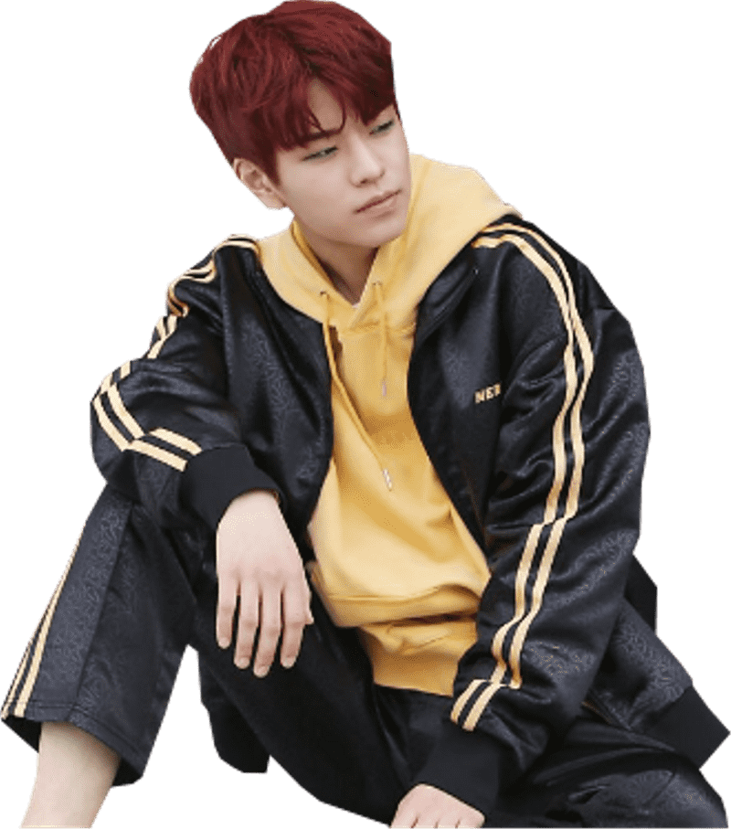 Stylish Raincoat Ensemble for Trendy Weather PNG
