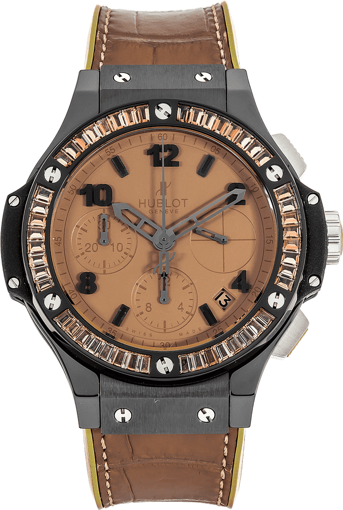 Ceramic Mug with Elegant Design Elements PNG