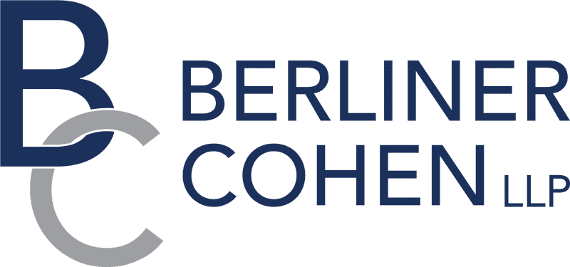 Expert Legal Solutions in Medicine PNG