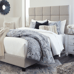 Cozy and Inviting Hospital Room Retreat PNG