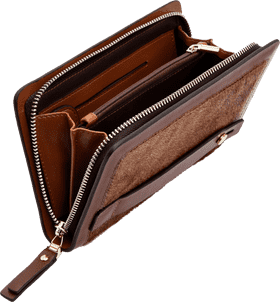 Elegant Leather Wallet with Chic Design PNG