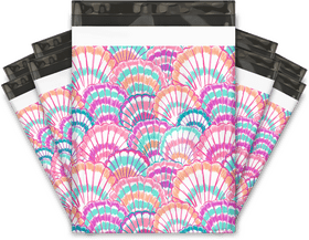 Colorful Shipping Bags with Shell Pattern PNG