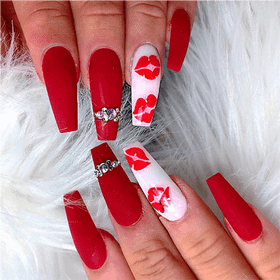 Luxury Red Kiss Manicure Kit PNG