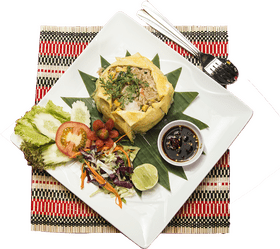 Delightful Food Feast A Colorful Harmony on Plate PNG