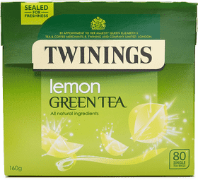 Refreshing Lemon Tea Cup Delight PNG