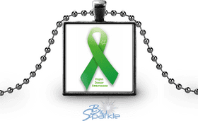 Green Awareness Ribbon for Organ Donation Advocacy PNG