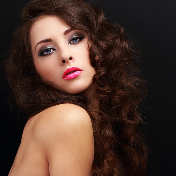 Beautiful curly hair woman elegant makeup 01