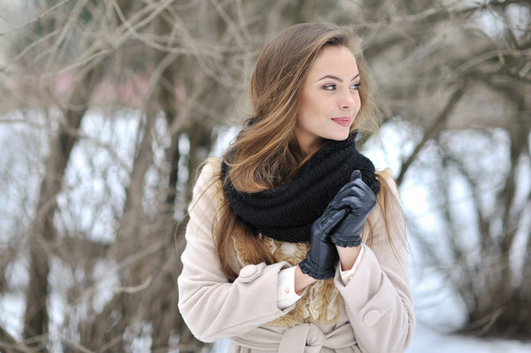Beautiful girl model winter portrait HD picture 01