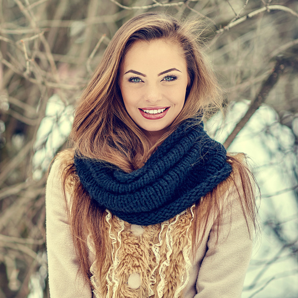 Beautiful girl model winter portrait HD picture 09