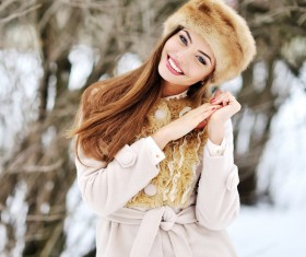 Beauty Fashion Model Girl in a Fur Hat HD picture 06