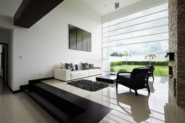 Black and white corresponding to the simple living room