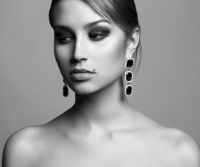 Fashion girl with a ruby earring HD picture 01