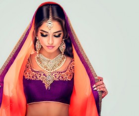 Indian girl with red Henna tattoo and beautiful jewelry HD picture 02