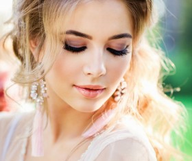 Makeup Young beautiful woman HD picture