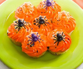 Orange spider cupcake for Halloween HD picture