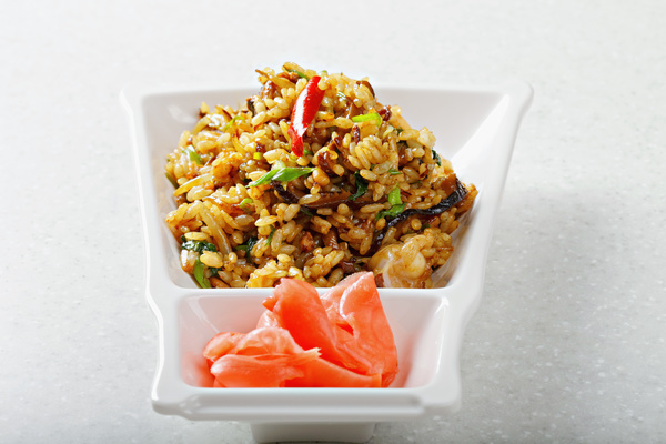Delicious seafood fried rice with raw meat HD picture