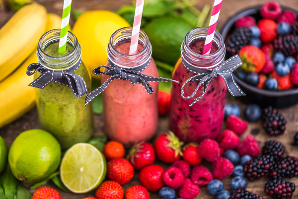 Fresh fruit with smoothies HD picture