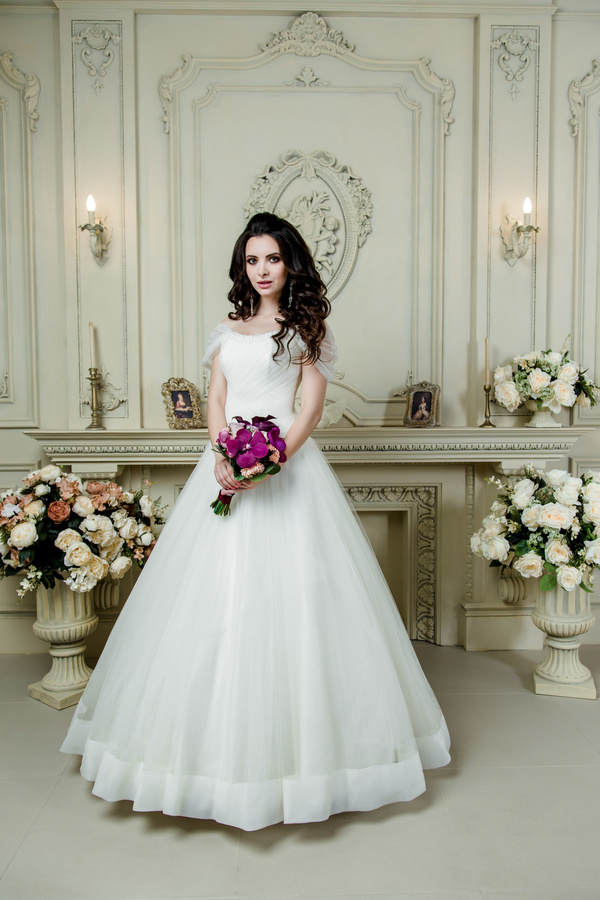 Portrait of gorgeous bride in luxury wedding dress Stock Photo 15