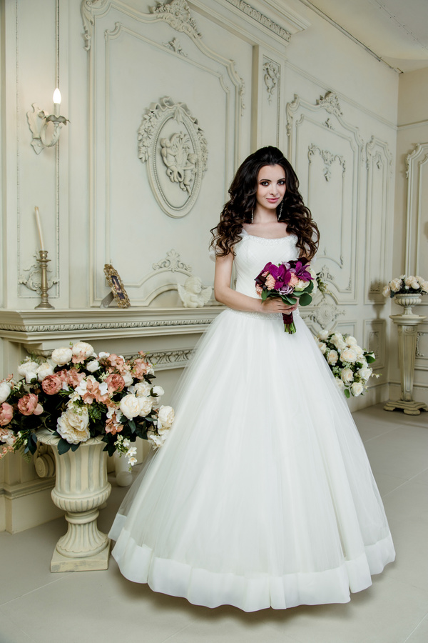 Portrait of gorgeous bride in luxury wedding dress Stock Photo 20