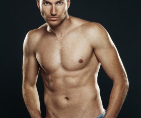 Showing the muscles of the man HD picture 02