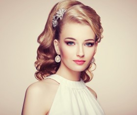 Wearing jewelry beautiful young female fashion HD picture 01