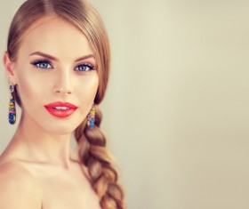 Alluring woman with makeup and beautiful jewelry HD picture 03
