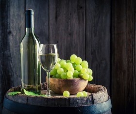 Cask on the wine with wineglass, grapes HD picture