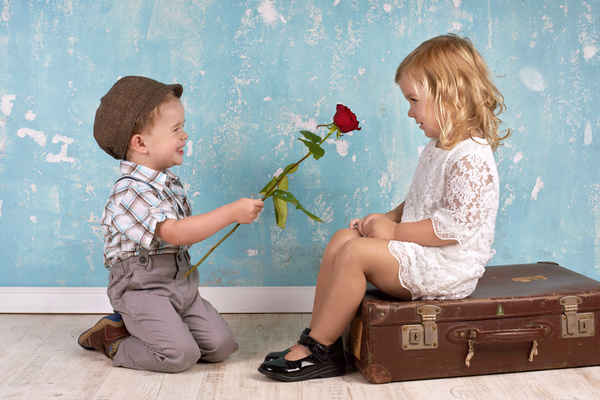 Children with roses HD picture