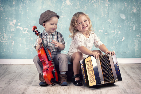 Happy smiling children with musical instruments HD picture 01
