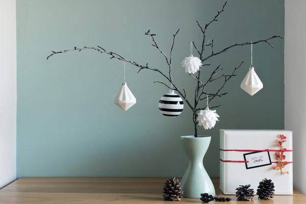 Natural and simple Christmas decoration Stock Photo 01