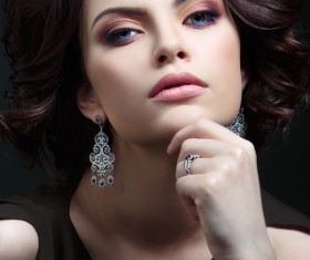 Beautiful makeup and earrings HD picture