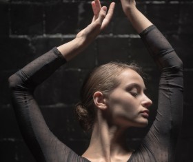 Charismatic ballet dancer HD picture 01