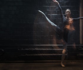 Charismatic ballet dancer HD picture 08