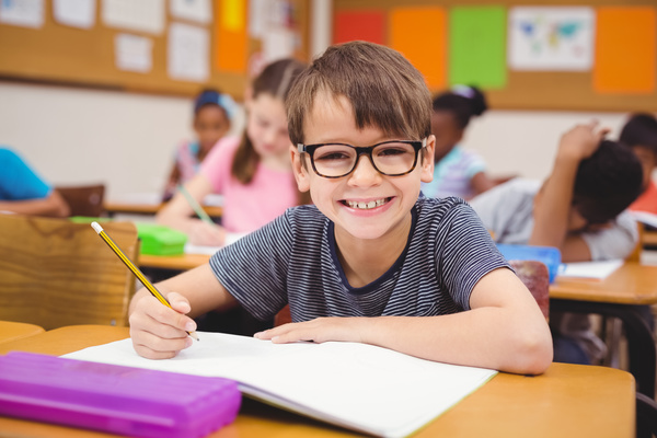 Classroom Smiling learning children HD picture