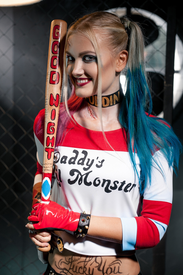 Cosplay and girl in costume Harley Quinn HD picture 06 free download