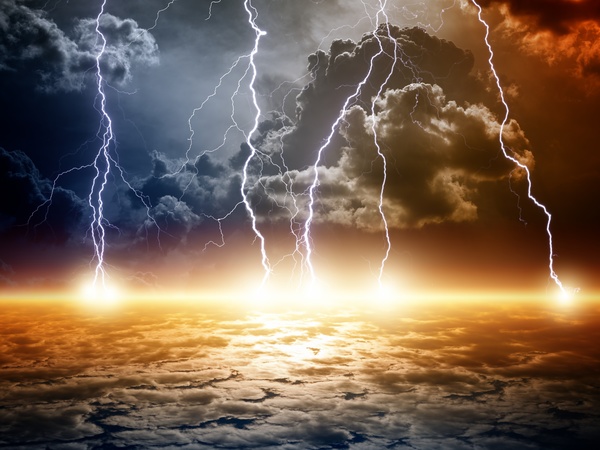 Dark Clouds Of Lightning Stock Photo 02 Free Download