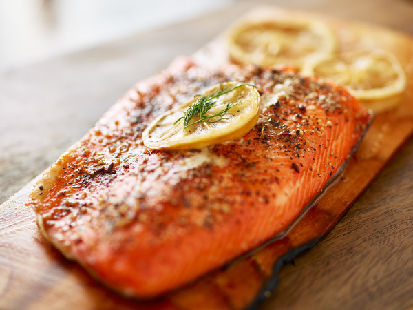 Grilled salmon lemon slice spices HD picture