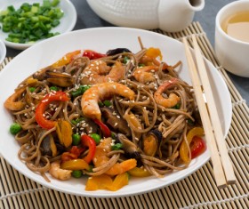 Seafood soba noodles and vegetables 02