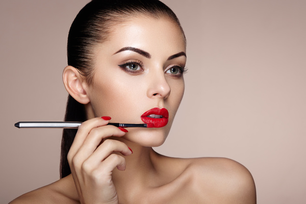 Smear lipstick woman HD picture 02