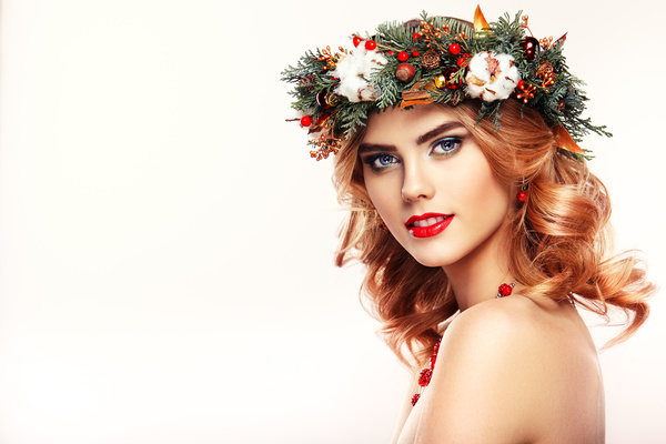 Young woman with Christmas wreath HD picture 01