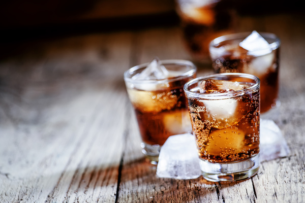 Add ice whiskey Stock Photo 01