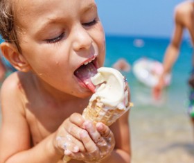 Beach children who eat ice cream Stock Photo 03