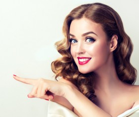 Beautiful girl with rich expression HD picture 02