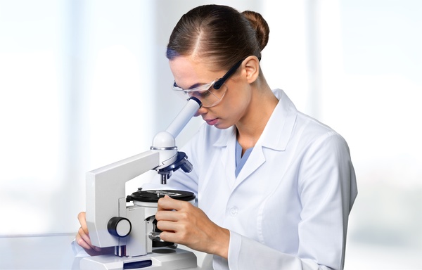 Medical laboratory woman working with A microscope 03