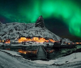 Night of the town with Aurora