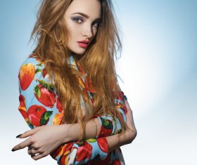 Beautiful blonde girl HD picture 14