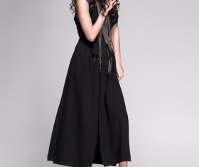 Classic black dress elegant woman HD picture 02