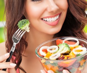 Eat healthy vegetarian vegetable salad HD picture 03