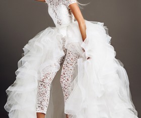 Fashion bride modeling HD picture